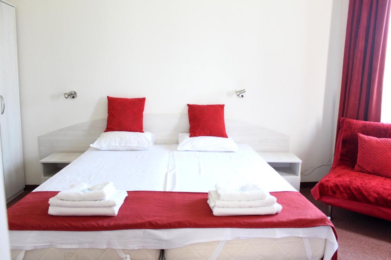 Complex Pika Hotel Aranyhomok Kültér fotó