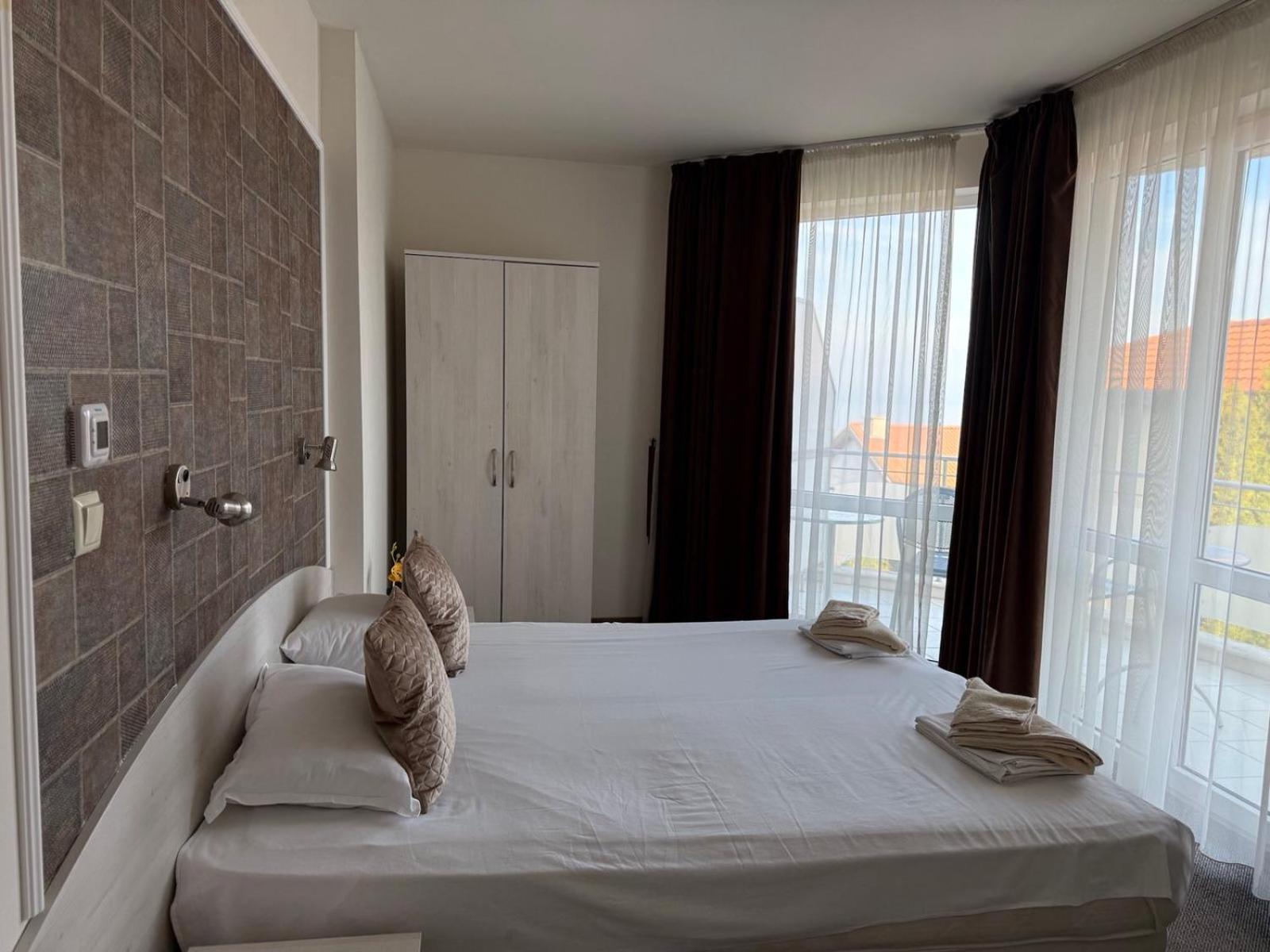 Complex Pika Hotel Aranyhomok Kültér fotó